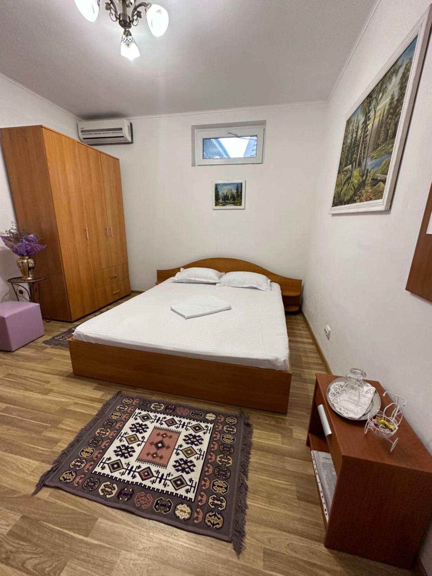 Casa Cu Flori Corbu Hotel Corbu  Eksteriør billede